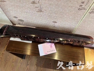 岳阳市●久音古琴  ●臻品推荐20240807  [犀牛皮纹伏羲]